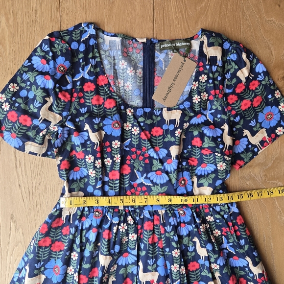 NWT Princess Highway Llama Print Navy Short Sleeve Dress Size 10 AU / 6 US - Picture 11 of 14